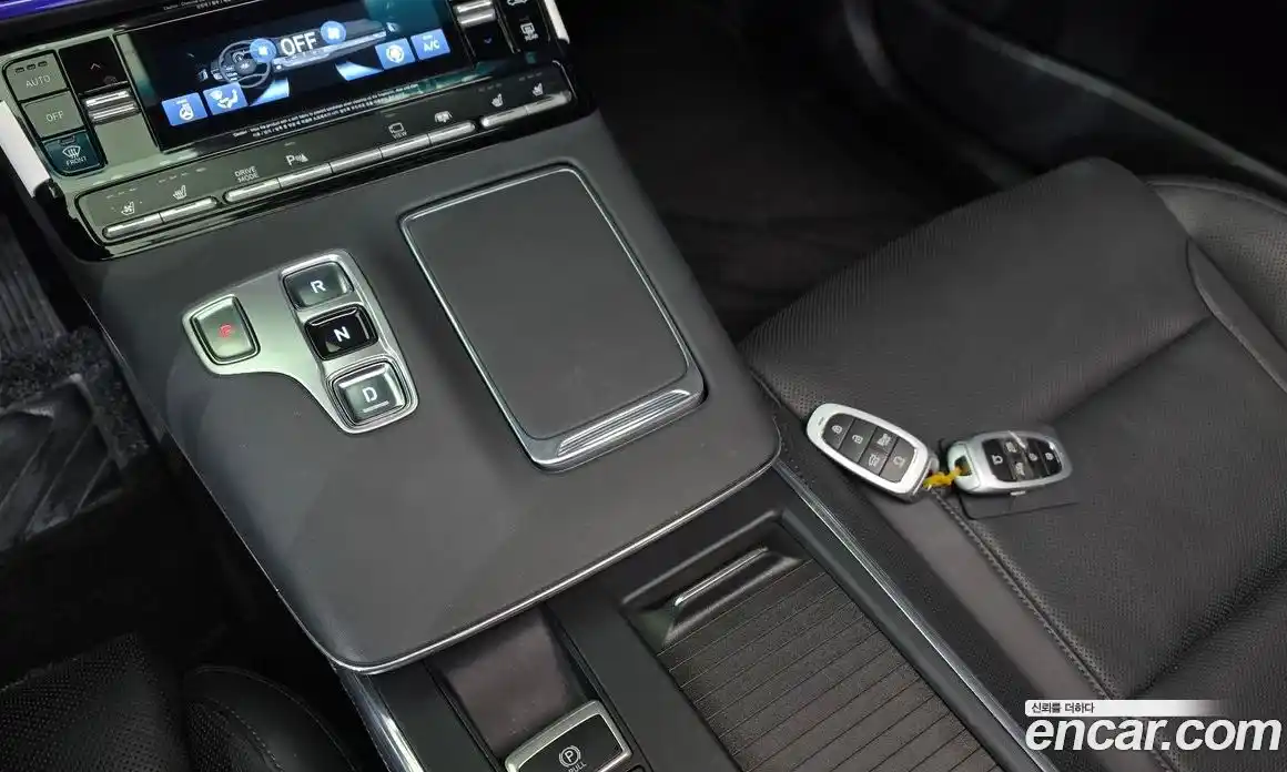 Hyundai Grandeur 2023 2.5 Автомат в Москве № 109591, фото 10