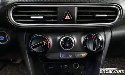 Hyundai Kona 2018 1.6 Автомат в Москве № 110845, миниатюра 6