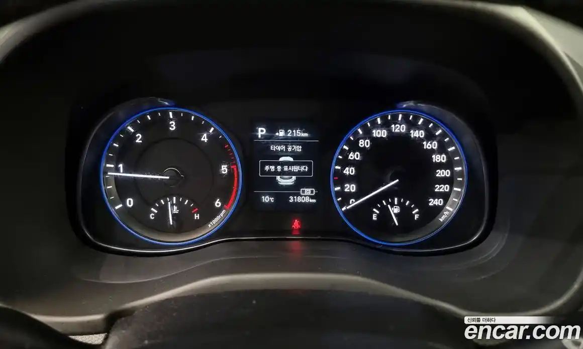 Hyundai Kona 2018 1.6 Автомат в Москве № 110845, фото 7