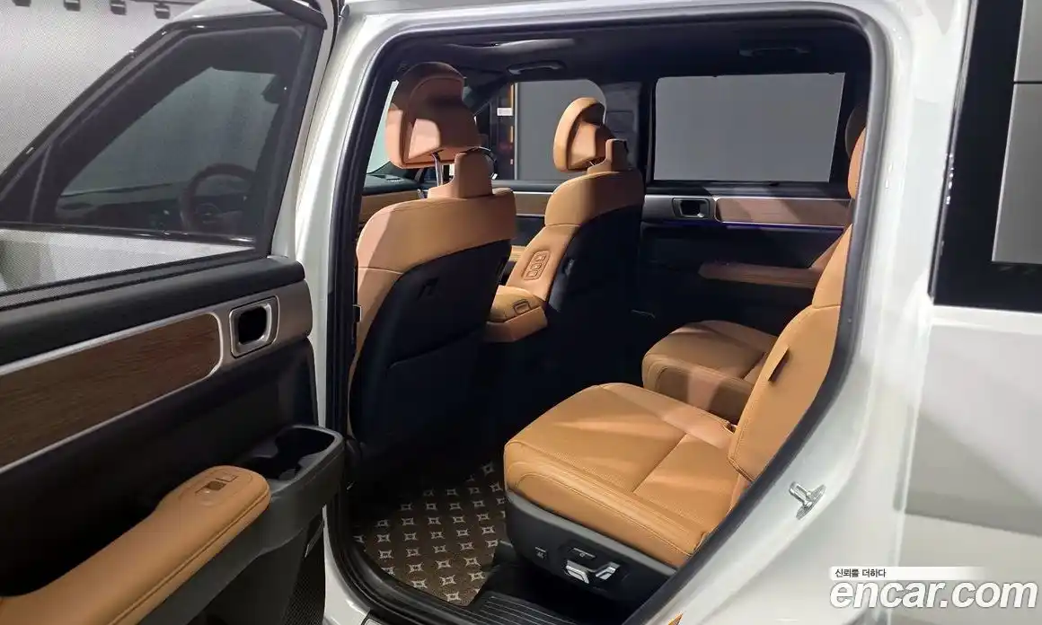 Hyundai Santa Fe 2024 2.5 Автомат в Москве № 111643, фото 11