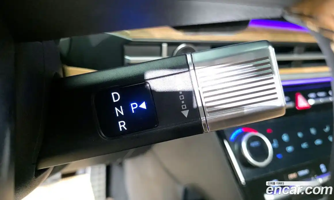 Hyundai Santa Fe 2024 2.5 Автомат в Москве № 111643, фото 4