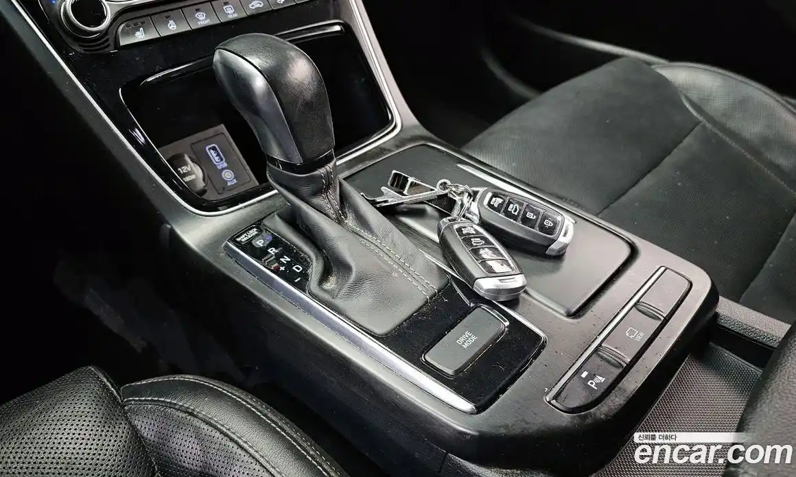 Hyundai Grandeur 2019 2.4 Автомат в Москве № 11498, фото 19