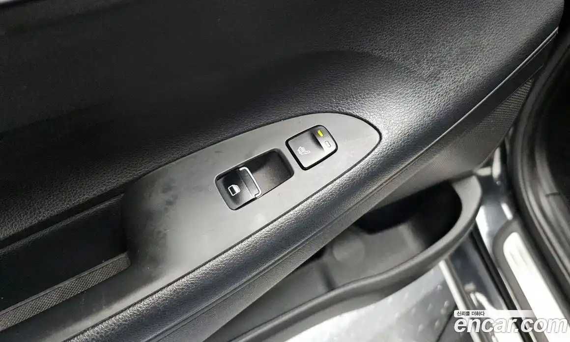 Hyundai Grandeur 2019 2.4 Автомат в Москве № 11498, фото 3