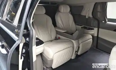 Kia Canival 2025 1.6 Автомат в Москве № 115404, миниатюра 2