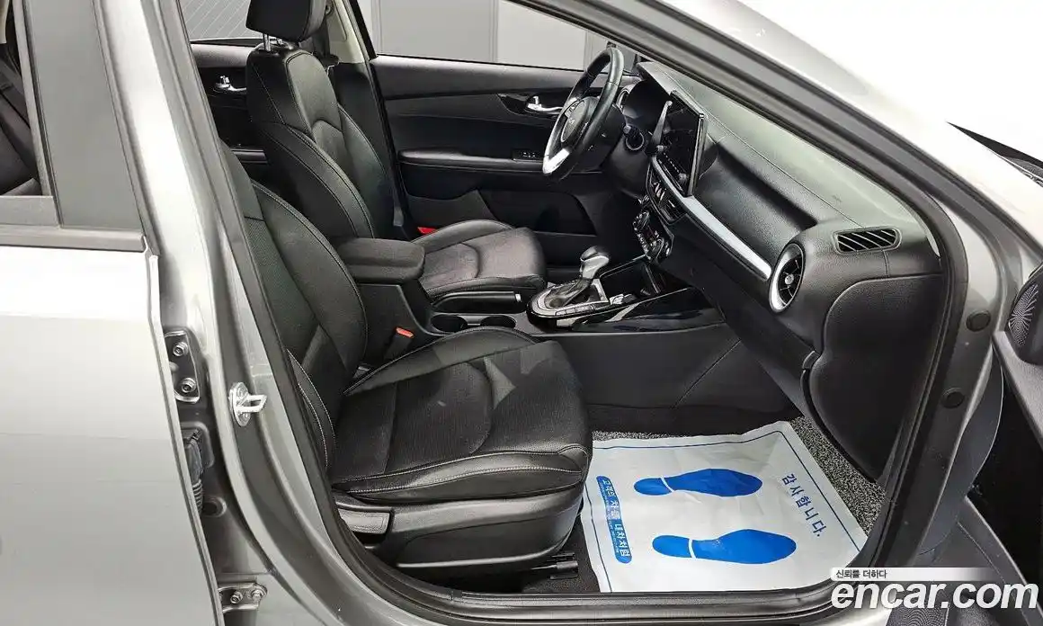 Kia K3 2024 1.6 Автомат в Москве № 115745, фото 5