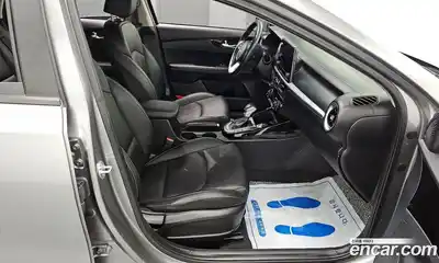 Kia K3 2024 1.6 Автомат в Москве № 115745, миниатюра 5