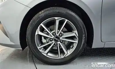 Kia K3 2024 1.6 Автомат в Москве № 115745, миниатюра 7