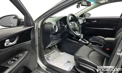 Kia K3 2024 1.6 Автомат в Москве № 115745, миниатюра 8