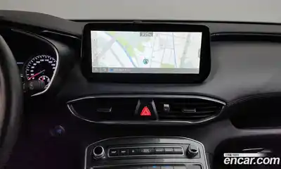 Hyundai Santa Fe 2023 1.6 Автомат в Москве № 116264, миниатюра 11