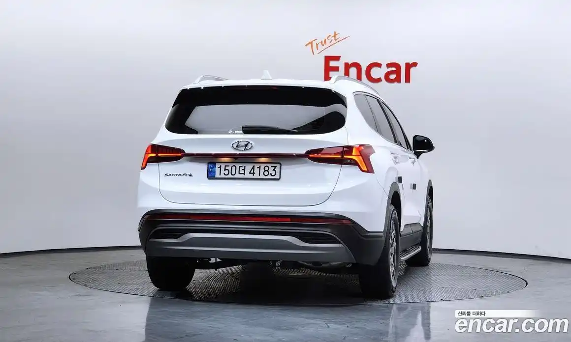 Hyundai Santa Fe 2023 1.6 Автомат в Москве № 116264, фото 15