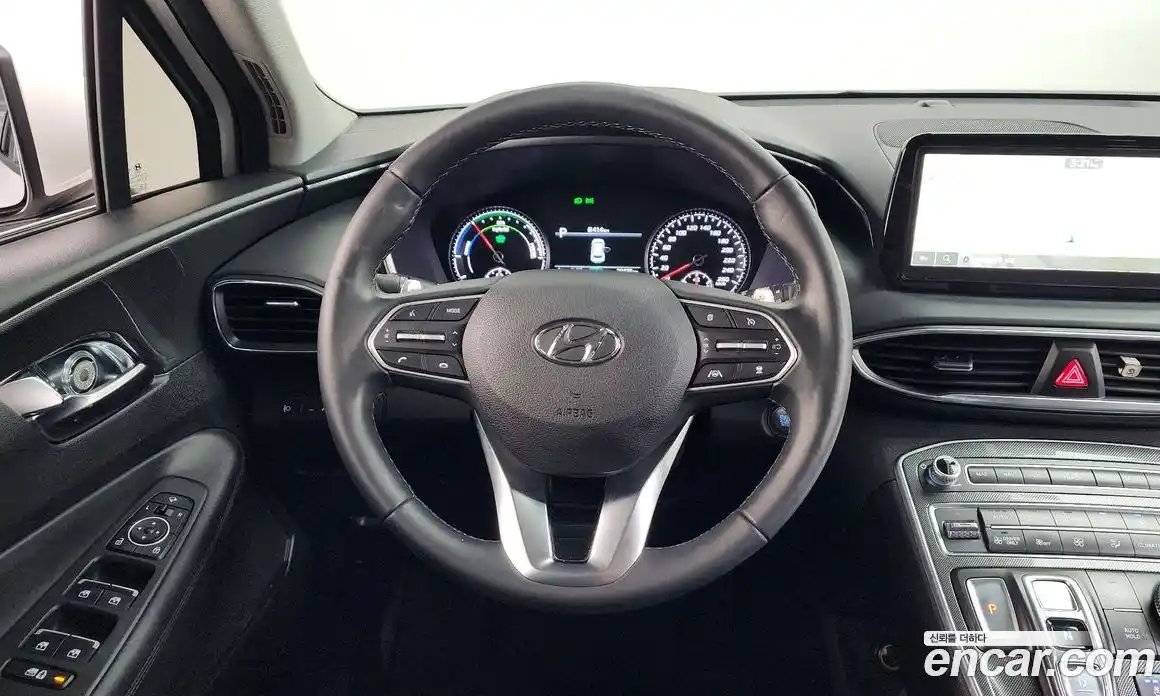 Hyundai Santa Fe 2023 1.6 Автомат в Москве № 116264, фото 4