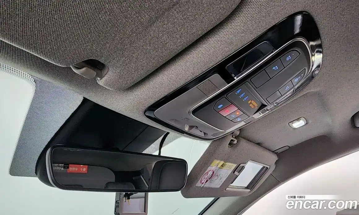 Hyundai Santa Fe 2023 1.6 Автомат в Москве № 116264, фото 5