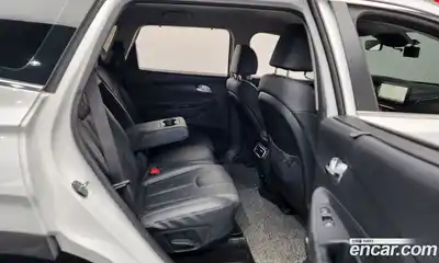 Hyundai Santa Fe 2023 1.6 Автомат в Москве № 116264, миниатюра 7