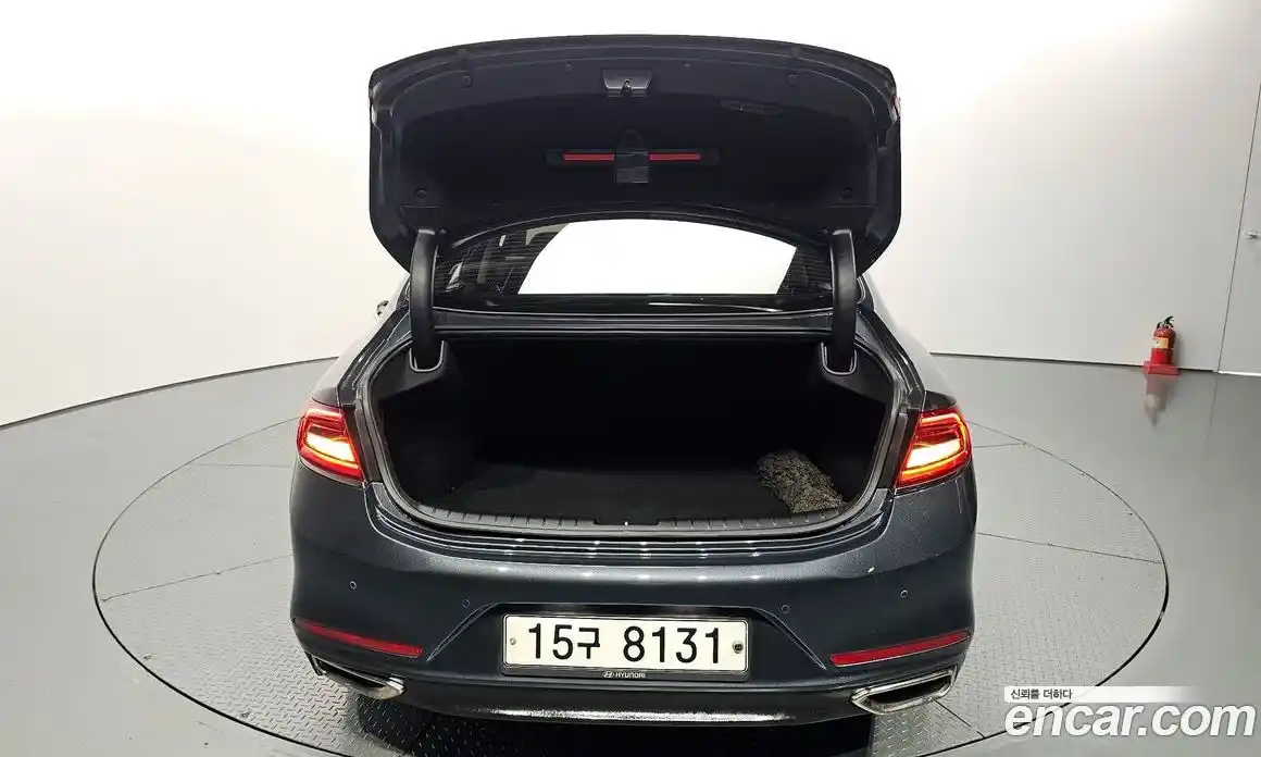 Hyundai Grandeur 2019 2.4 Автомат в Москве № 116635, фото 14