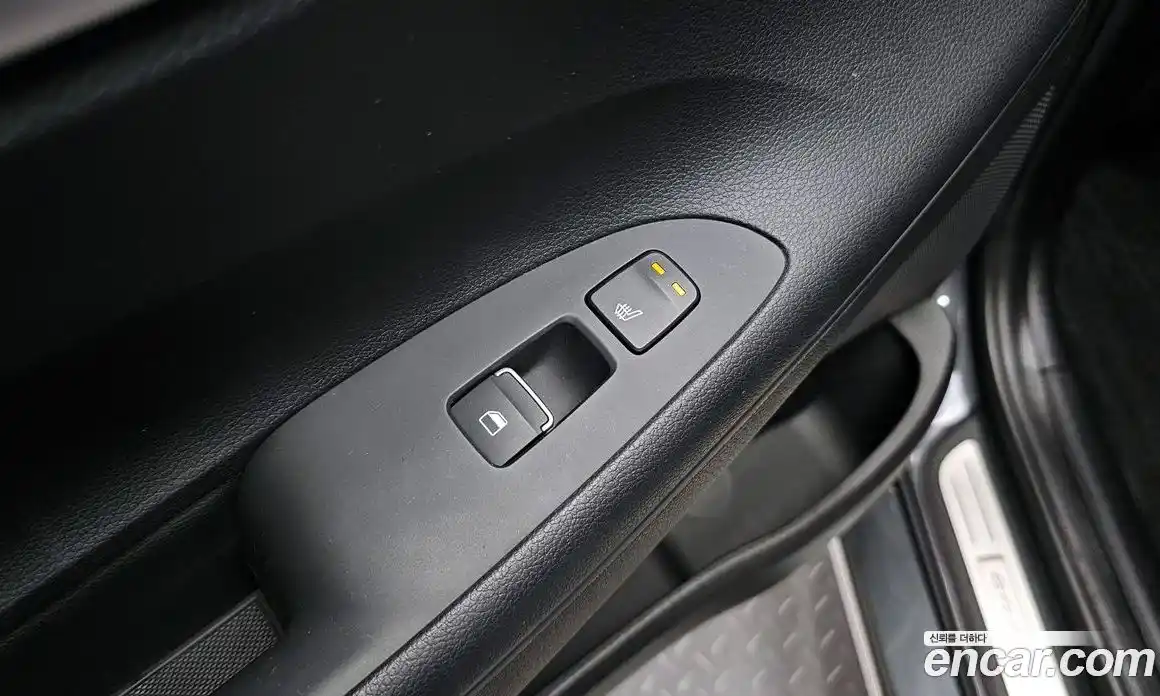 Hyundai Grandeur 2019 2.4 Автомат в Москве № 116635, фото 3