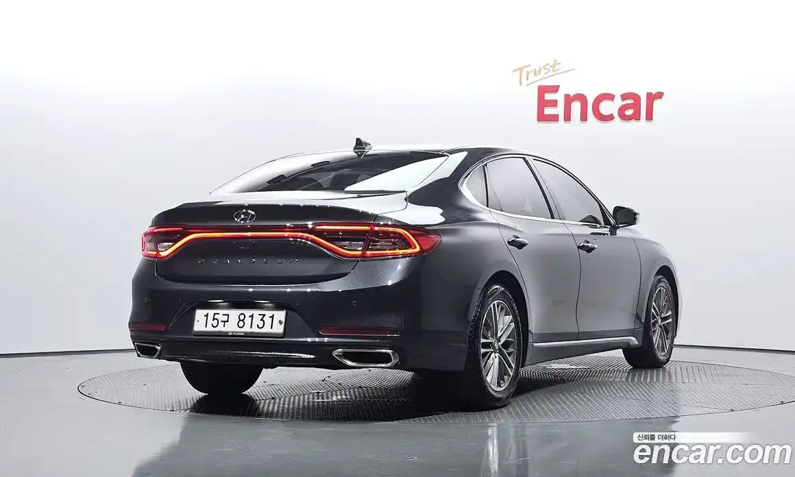 Hyundai Grandeur 2019 2.4 Автомат в Москве № 116635, фото 8
