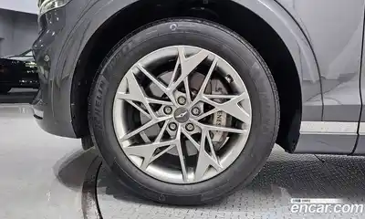 Genesis GV70 2023 2.5 Автомат в Москве № 117673, миниатюра 9