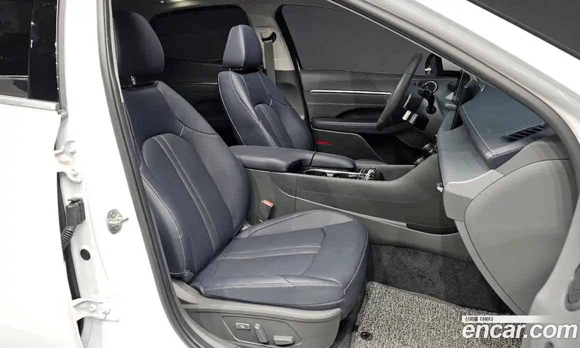 Hyundai Sonata 2024 1.6 Автомат в Москве № 119365, фото 12