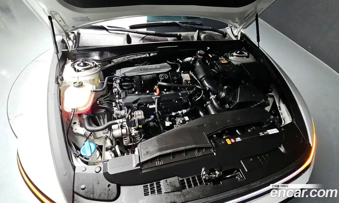 Hyundai Sonata 2024 1.6 Автомат в Москве № 119365, фото 19