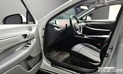 Hyundai Sonata 2024 1.6 Автомат в Москве № 119365, миниатюра 6