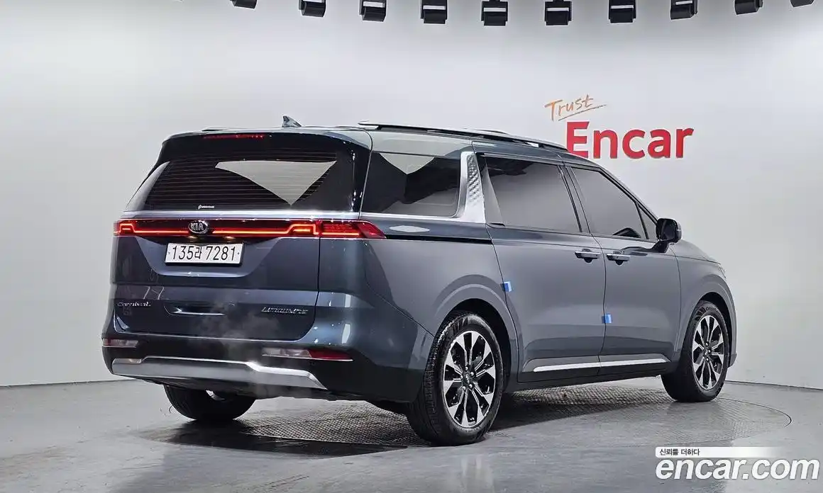 Kia Canival 2021 3.5 Автомат в Москве № 120171, фото 12