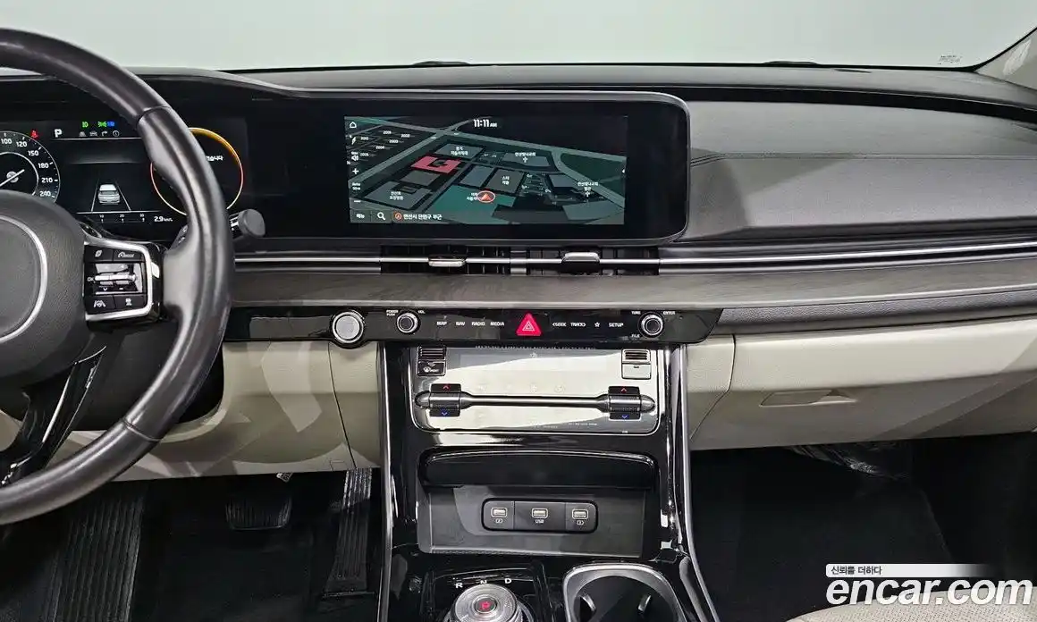 Kia Canival 2021 3.5 Автомат в Москве № 120171, фото 17