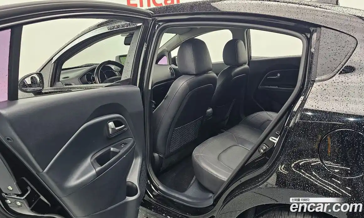 Kia Pride 2012 1.4 Автомат в Москве № 121698, фото 4