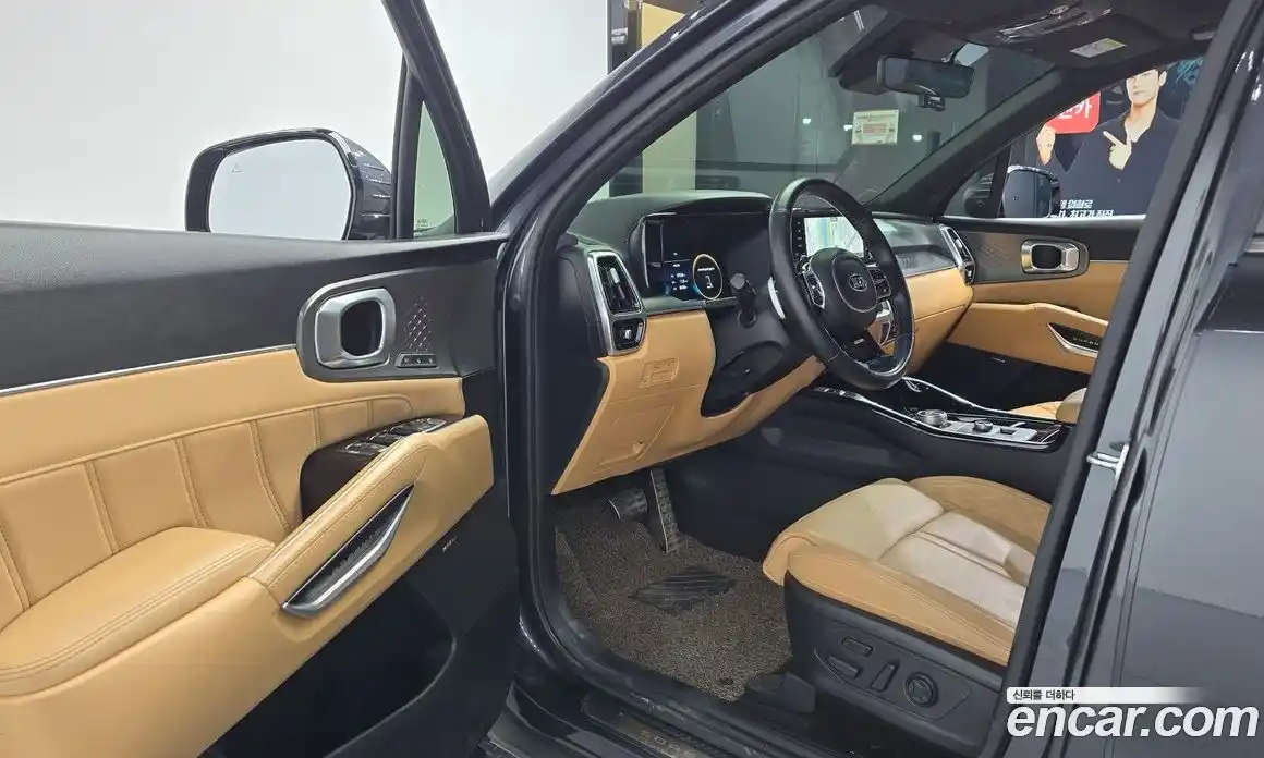 Kia Sorento 2021 1.6 Автомат в Москве № 122157, фото 8