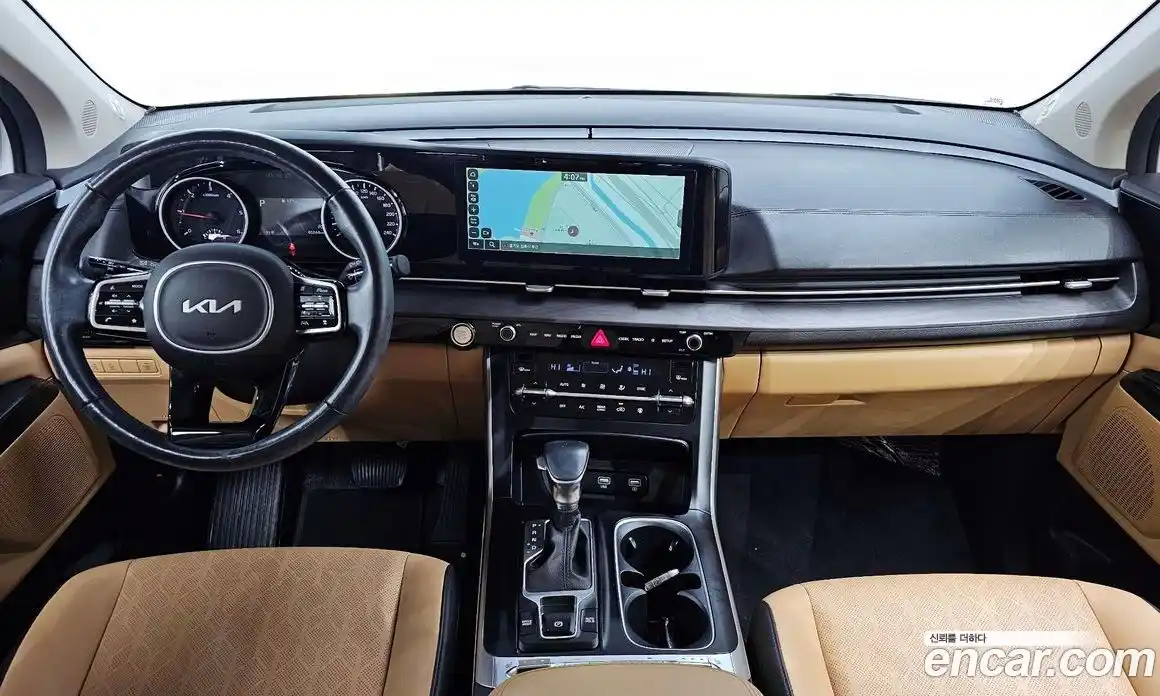 Kia Canival 2022 2.2 Автомат в Москве № 122269, фото 15