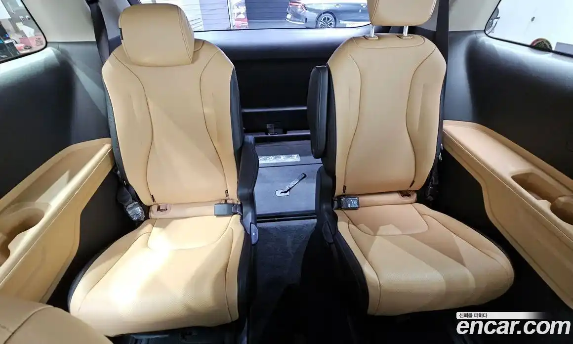 Kia Canival 2022 2.2 Автомат в Москве № 122269, фото 18