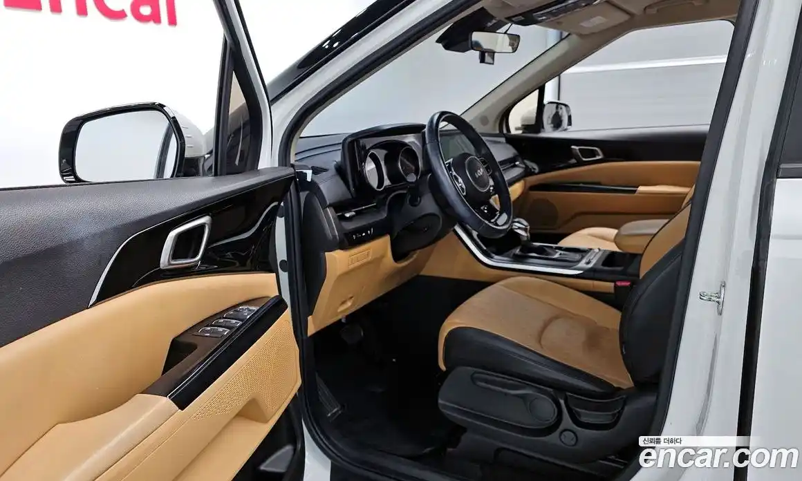 Kia Canival 2022 2.2 Автомат в Москве № 122269, фото 7