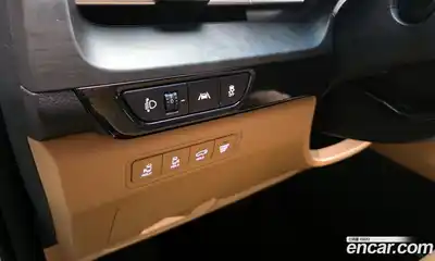 Kia Canival 2023 3.5 Автомат в Москве № 127870, миниатюра 2