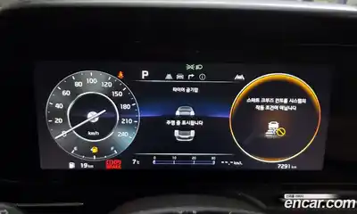 Kia Canival 2023 3.5 Автомат в Москве № 127870, миниатюра 7