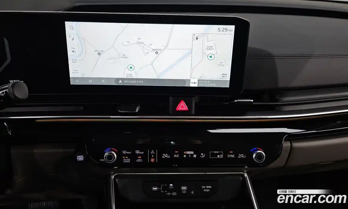 Kia Canival 2024 2.2 Автомат в Москве № 128790, фото 13