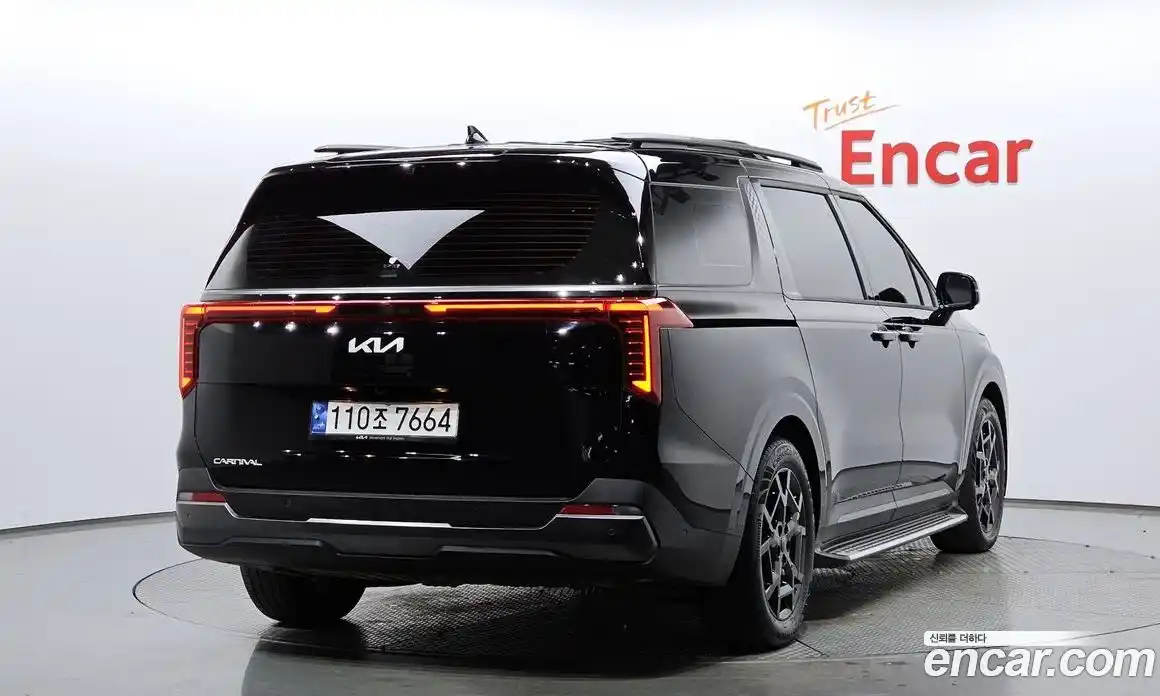 Kia Canival 2024 2.2 Автомат в Москве № 128790, фото 14