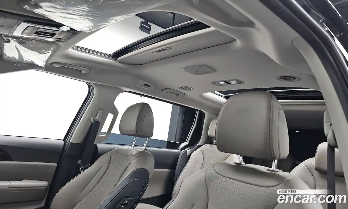 Kia Canival 2024 2.2 Автомат в Москве № 128790, фото 4