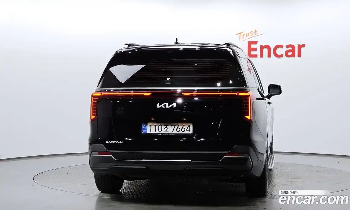 Kia Canival 2024 2.2 Автомат в Москве № 128790, фото 5