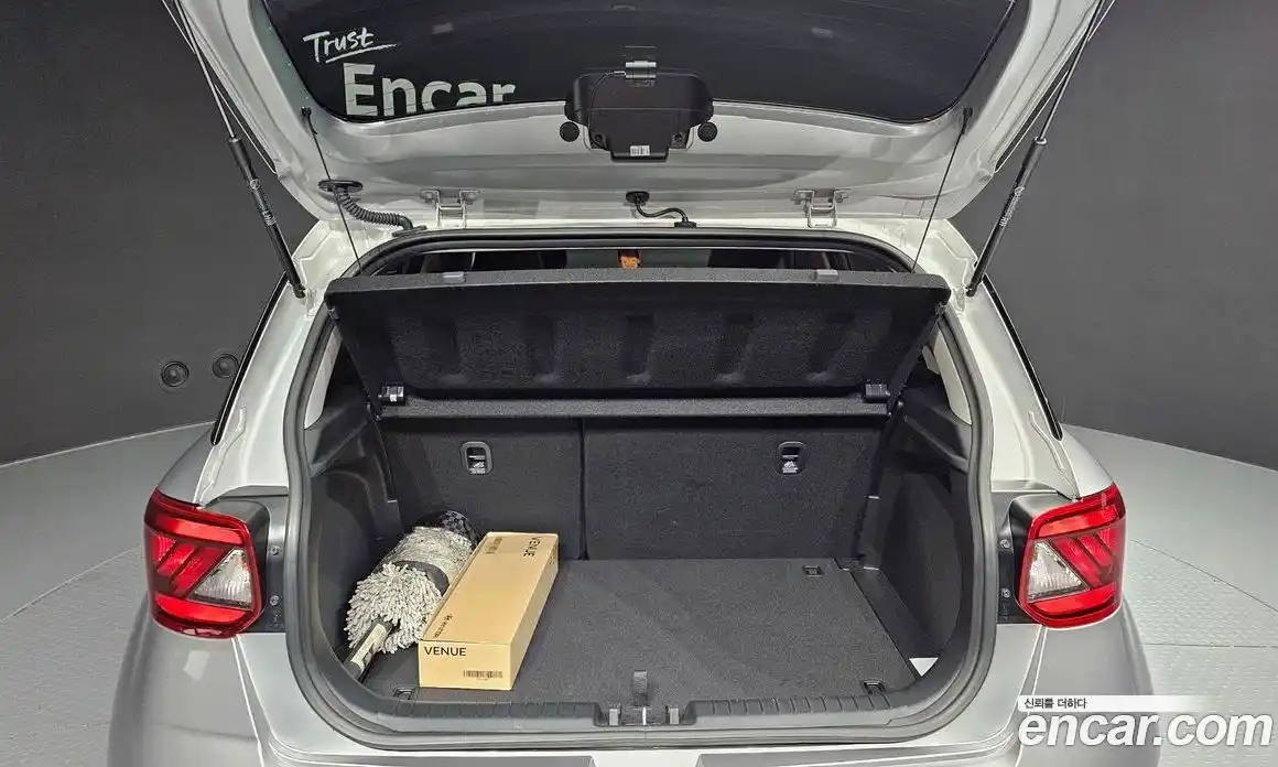 Hyundai Venue 2023 1.6 Автомат в Москве № 129808, фото 15