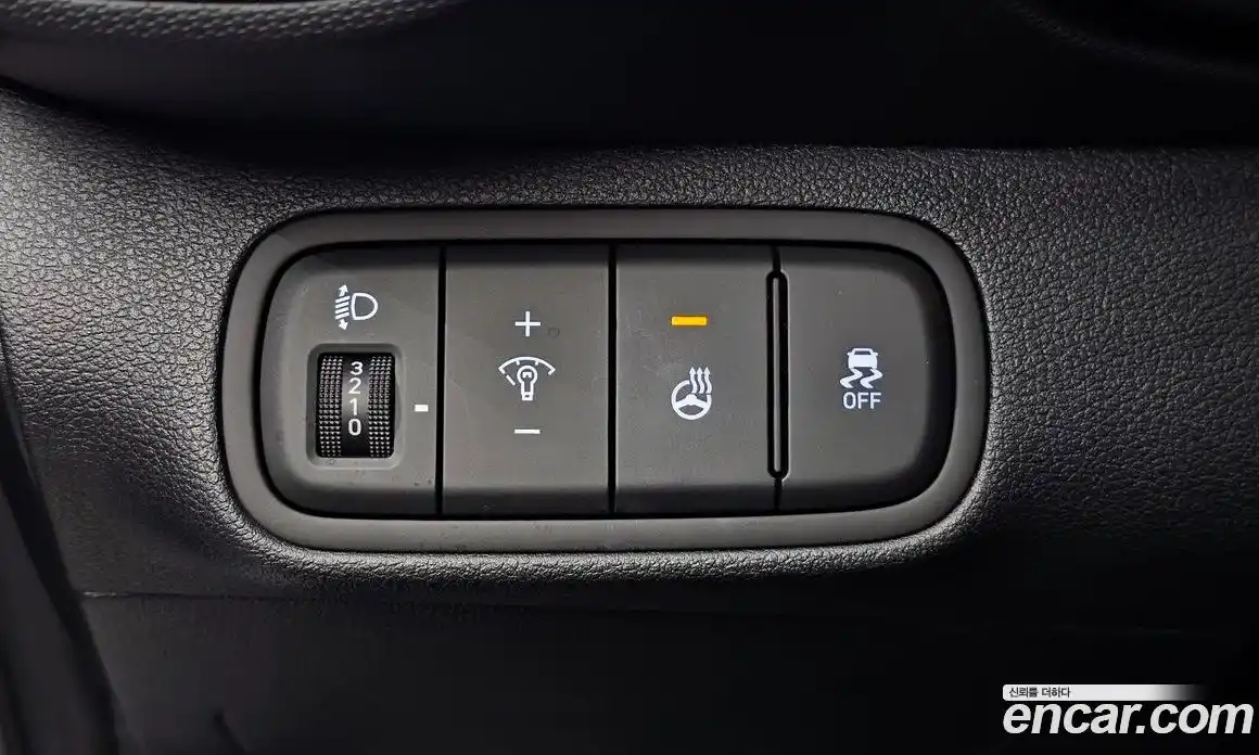 Hyundai Venue 2023 1.6 Автомат в Москве № 129808, фото 17