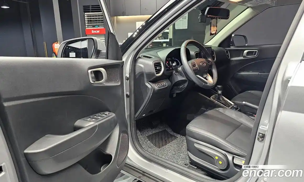 Hyundai Venue 2023 1.6 Автомат в Москве № 129808, фото 19