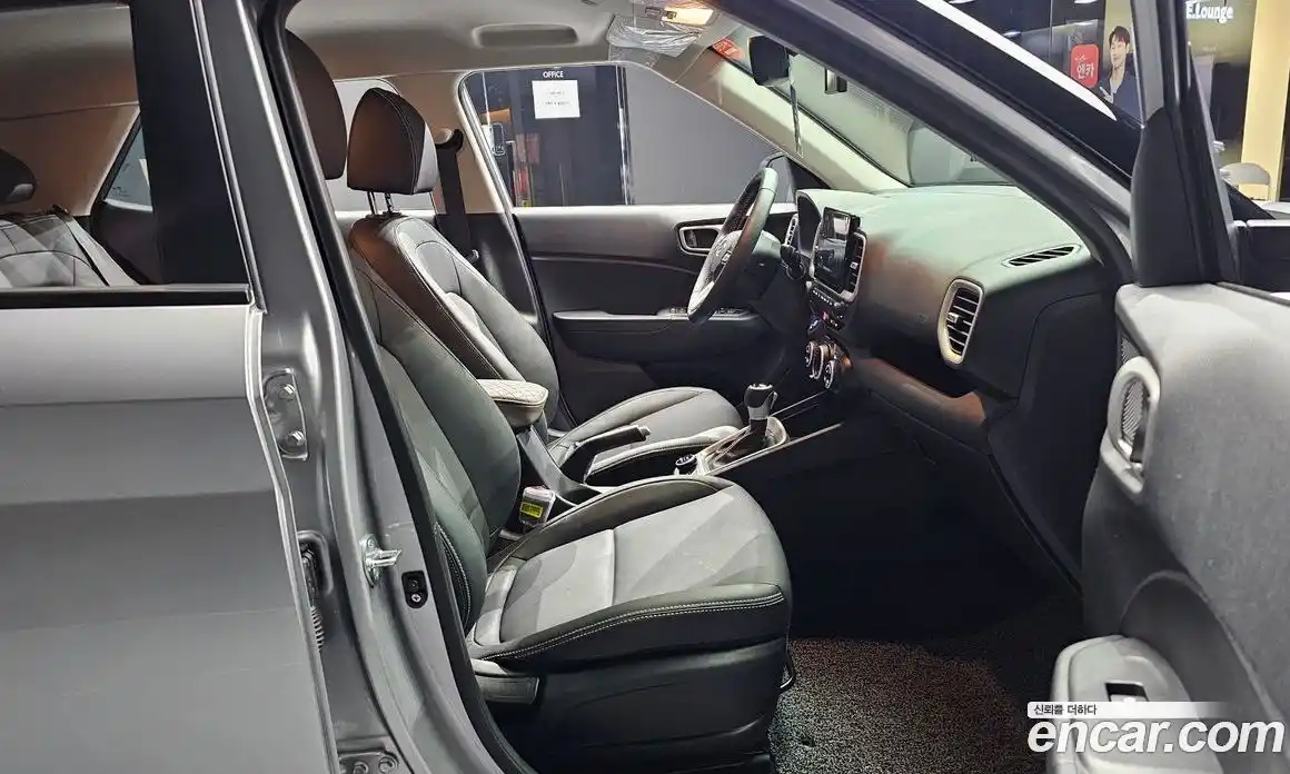 Hyundai Venue 2023 1.6 Автомат в Москве № 129808, фото 5