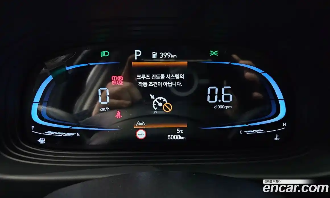 Hyundai Venue 2023 1.6 Автомат в Москве № 129808, фото 6