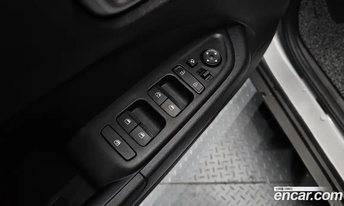 Hyundai Venue 2023 1.6 Автомат в Москве № 129808, фото 9