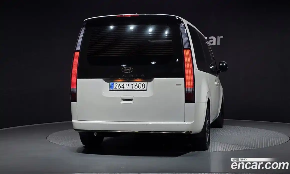 Hyundai Staria 2025 2.2 Автомат в Москве № 130258, фото 4