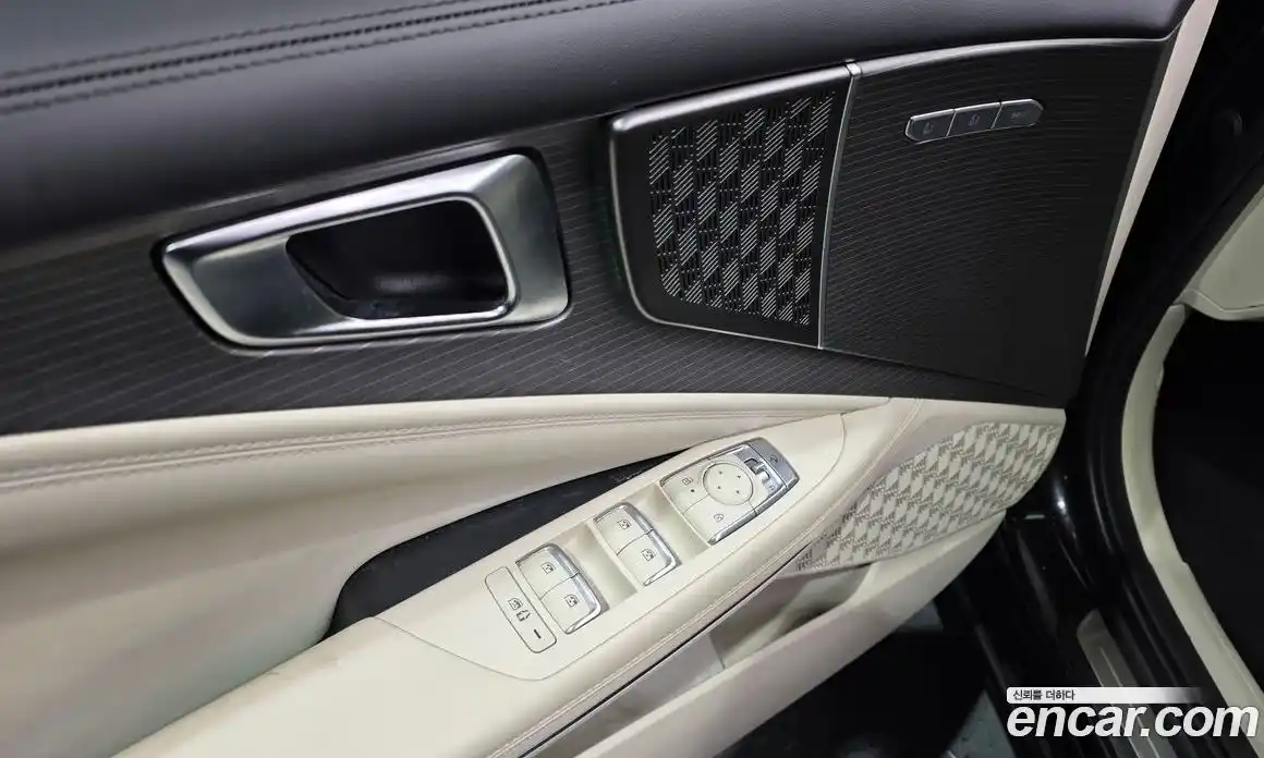 Kia K8 2025 2.5 Автомат в Москве № 131332, фото 16