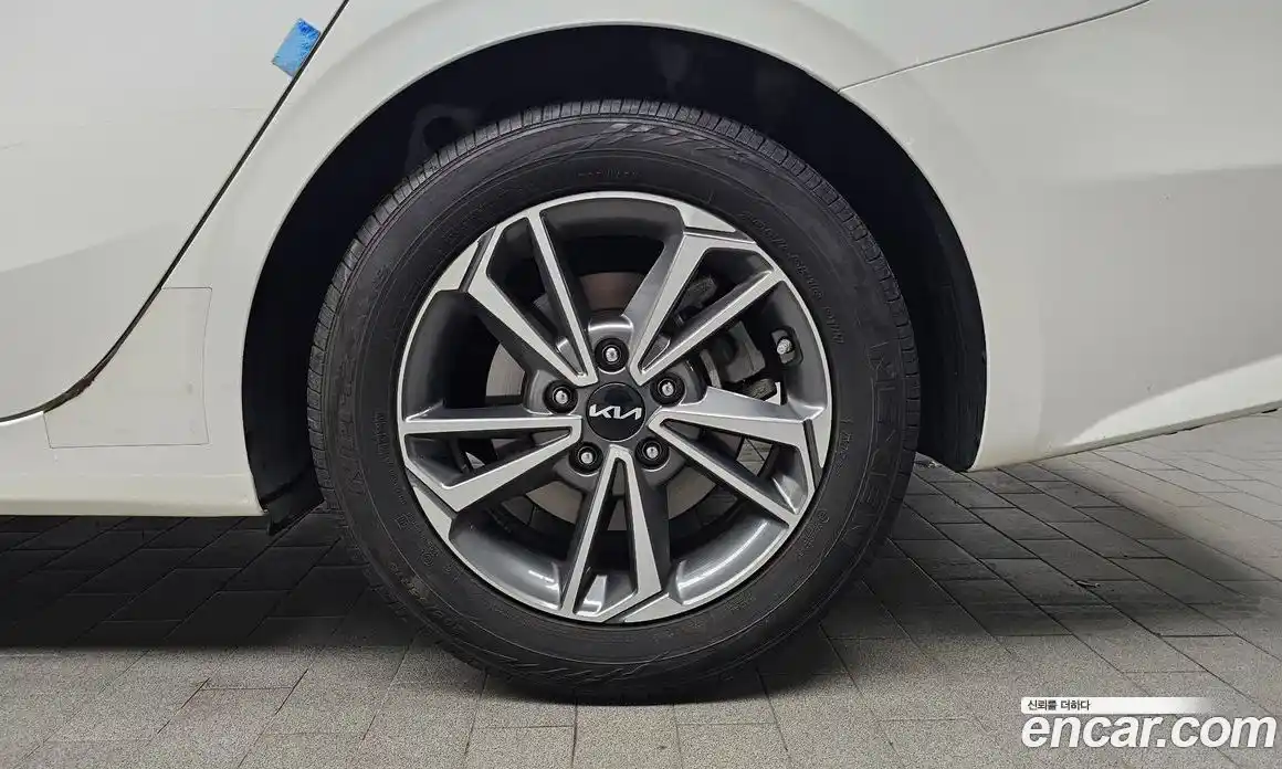 Kia K3 2022 1.6 Автомат в Москве № 133045, фото 20