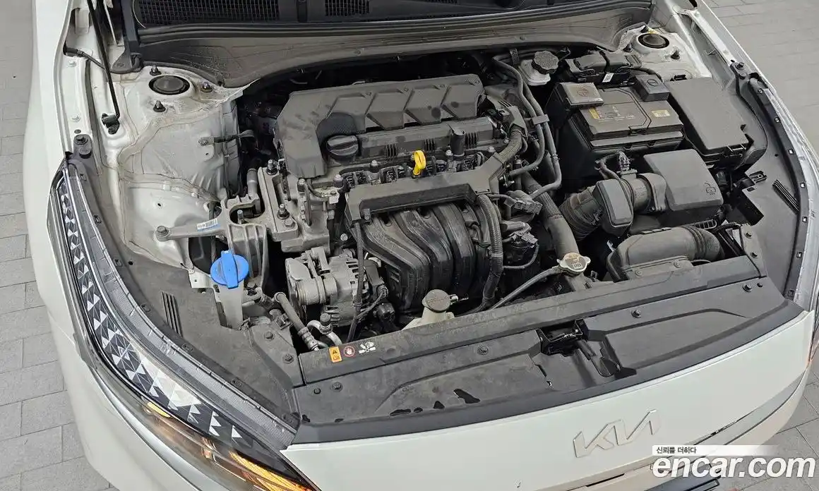 Kia K3 2022 1.6 Автомат в Москве № 133045, фото 8