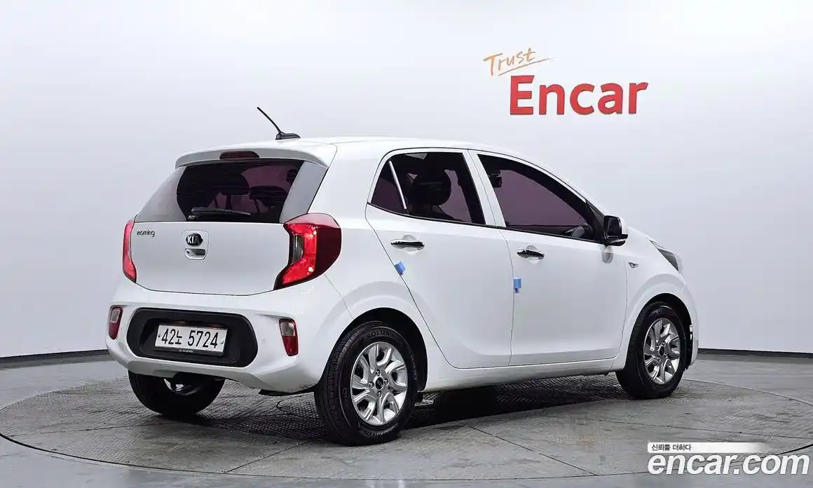 Kia Morning 2018 1.0 Автомат в Москве № 134017, фото 17