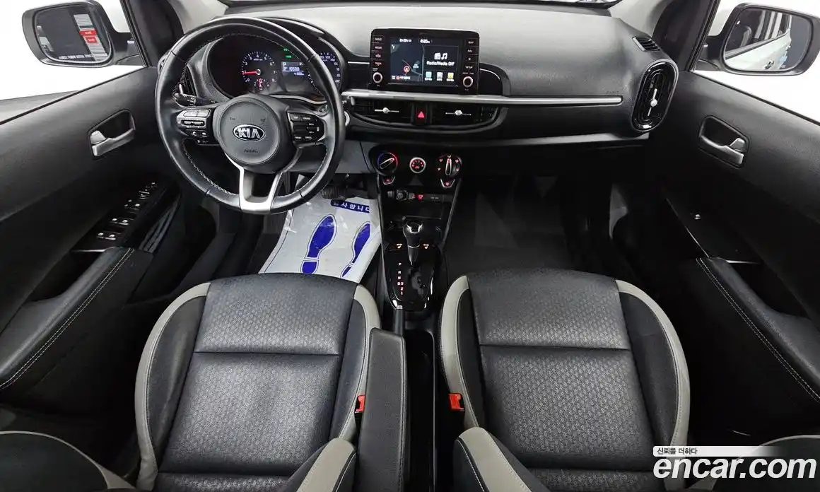 Kia Morning 2018 1.0 Автомат в Москве № 134017, фото 3