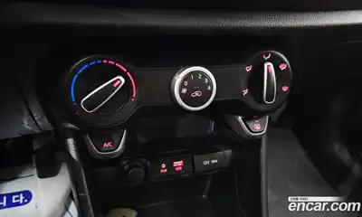 Kia Morning 2018 1.0 Автомат в Москве № 134017, миниатюра 6